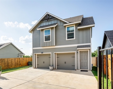 1545 Cobblecrest Ln - Photo Thumbnail 27