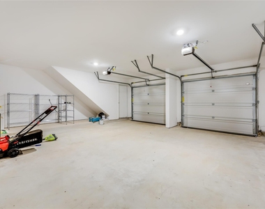1545 Cobblecrest Ln - Photo Thumbnail 39