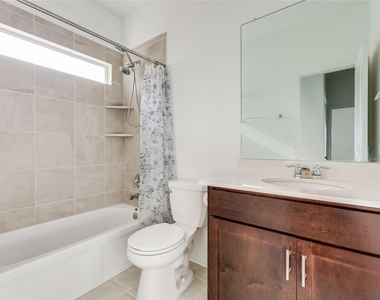 1545 Cobblecrest Ln - Photo Thumbnail 25
