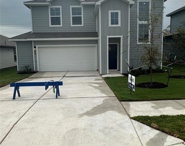 204 Inks Ln - Photo Thumbnail 1