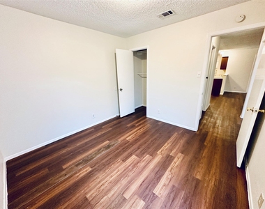12505 Turtle Rock Rd - Photo Thumbnail 29