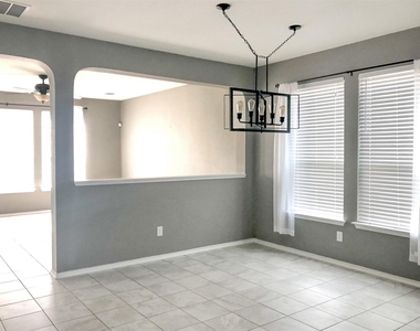 1649 Bovina Dr - Photo Thumbnail 8