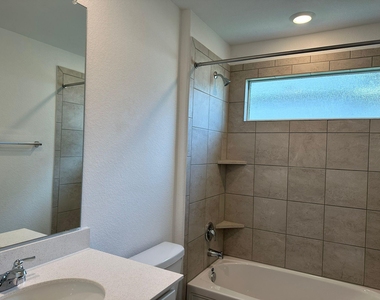 195 Otter Rd - Photo Thumbnail 5