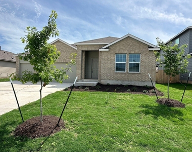 195 Otter Rd - Photo Thumbnail 3