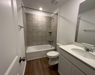 195 Otter Rd - Photo Thumbnail 11
