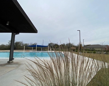 195 Otter Rd - Photo Thumbnail 36