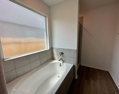 195 Otter Rd - Photo Thumbnail 28