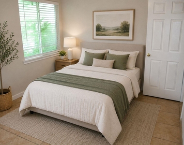 902 Quartz Ct - Photo Thumbnail 10