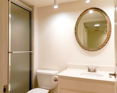 3713 Meredith St - Photo Thumbnail 13