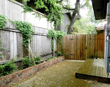 3713 Meredith St - Photo Thumbnail 27