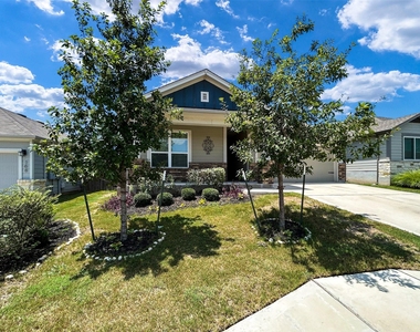 558 Bridgestone Way - Photo Thumbnail 1