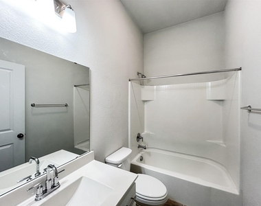 558 Bridgestone Way - Photo Thumbnail 26