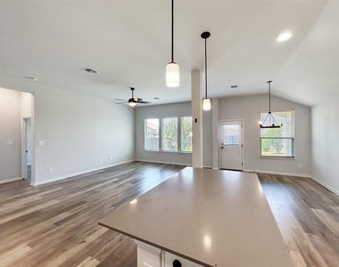 558 Bridgestone Way - Photo Thumbnail 16