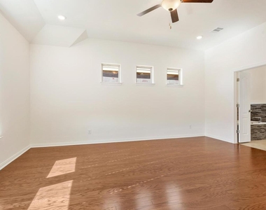 1001 Ridge Runner Dr - Photo Thumbnail 11