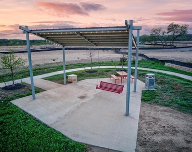 125 Harborside Dr - Photo Thumbnail 29