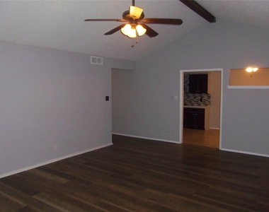 11506 Murcia Dr - Photo Thumbnail 1