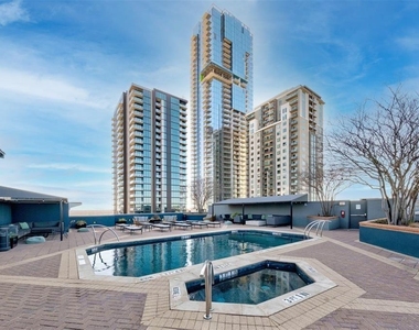 54 Rainey St - Photo Thumbnail 35