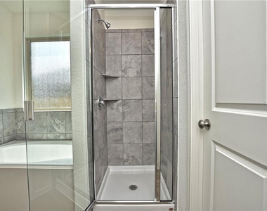 21413 Wilmiller Ln - Photo Thumbnail 19