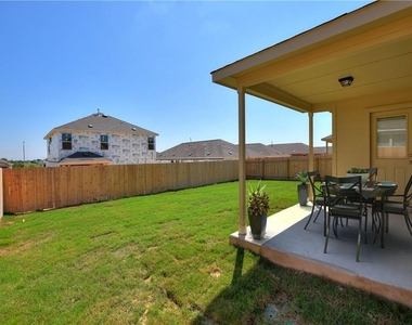 21413 Wilmiller Ln - Photo Thumbnail 14