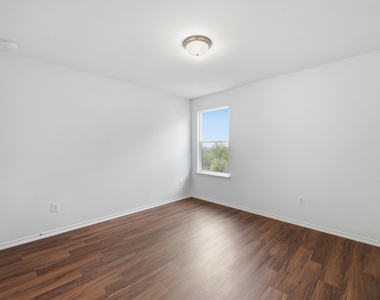 13535 Abraham Lincoln St - Photo Thumbnail 26