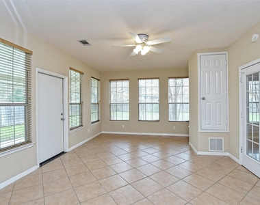 13220 Villa Park Dr - Photo Thumbnail 17