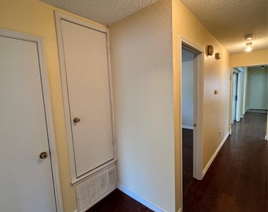 16202 Edgerly Ct - Photo Thumbnail 18