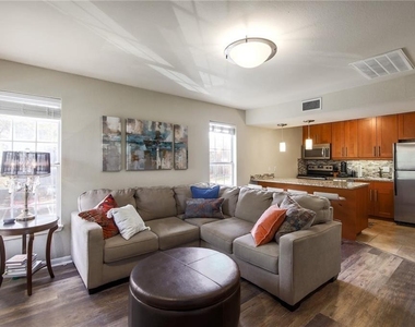 7685 Northcross Dr - Photo Thumbnail 3