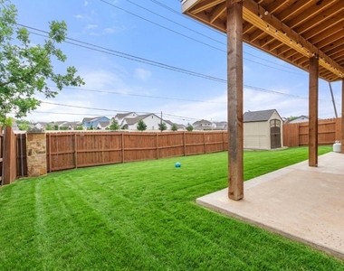 1121 Sweet Gum Dr - Photo Thumbnail 28