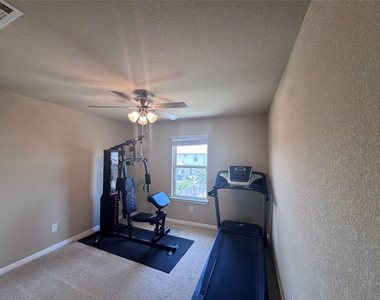 321 Callahan Ln - Photo Thumbnail 22