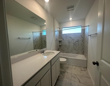 1018 Ascari Ct - Photo Thumbnail 24