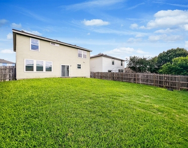 4712 Lake Champlain Ln - Photo Thumbnail 27