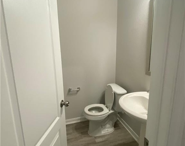 609 Silent Creek Cv - Photo Thumbnail 7