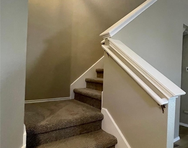 9236 Vigen Cir - Photo Thumbnail 18