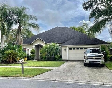12221 Madison Creek Drive - Photo Thumbnail 1
