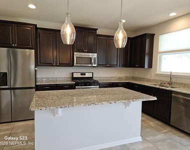 191 Chipola - Photo Thumbnail 6