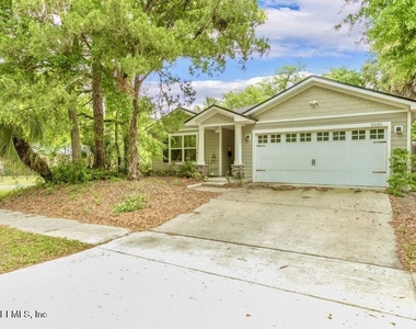 2235 Bayview Road - Photo Thumbnail 1