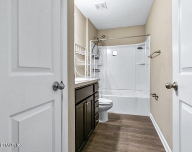 2235 Bayview Road - Photo Thumbnail 26