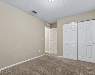2235 Bayview Road - Photo Thumbnail 25