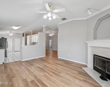 1219 Stern Way - Photo Thumbnail 9