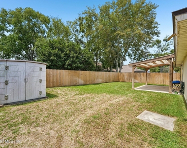1219 Stern Way - Photo Thumbnail 33