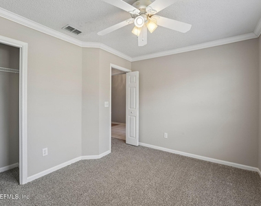 1219 Stern Way - Photo Thumbnail 15