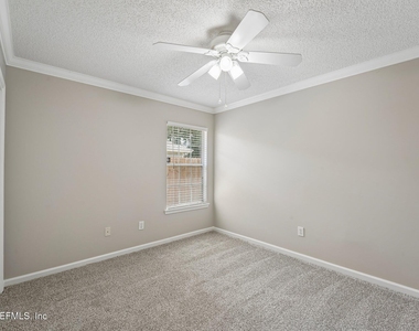 1219 Stern Way - Photo Thumbnail 20