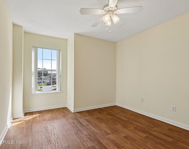 2426 Old Pine Trail - Photo Thumbnail 23