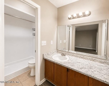 5553 Greatpine Lane S - Photo Thumbnail 15