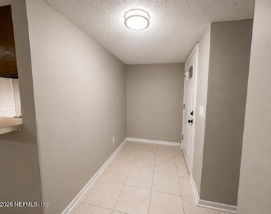 5553 Greatpine Lane S - Photo Thumbnail 2