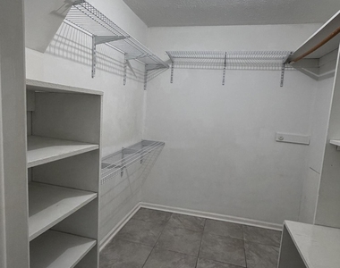 7 Cobia Street - Photo Thumbnail 6