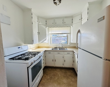 1195 27th Street - Photo Thumbnail 4