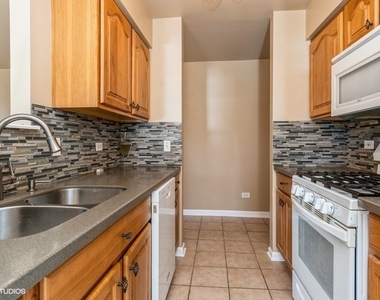 2423 Durango Lane - Photo Thumbnail 6