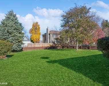 2423 Durango Lane - Photo Thumbnail 11