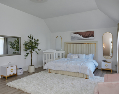 26300 W Chatham Drive - Photo Thumbnail 22
